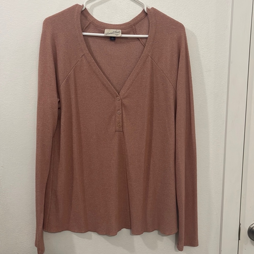 Coral Universal Thread Long Sleeve Thermal Tee